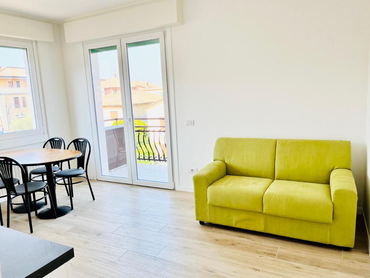 Berengario Suites Torri Del Benaco Buitenkant foto