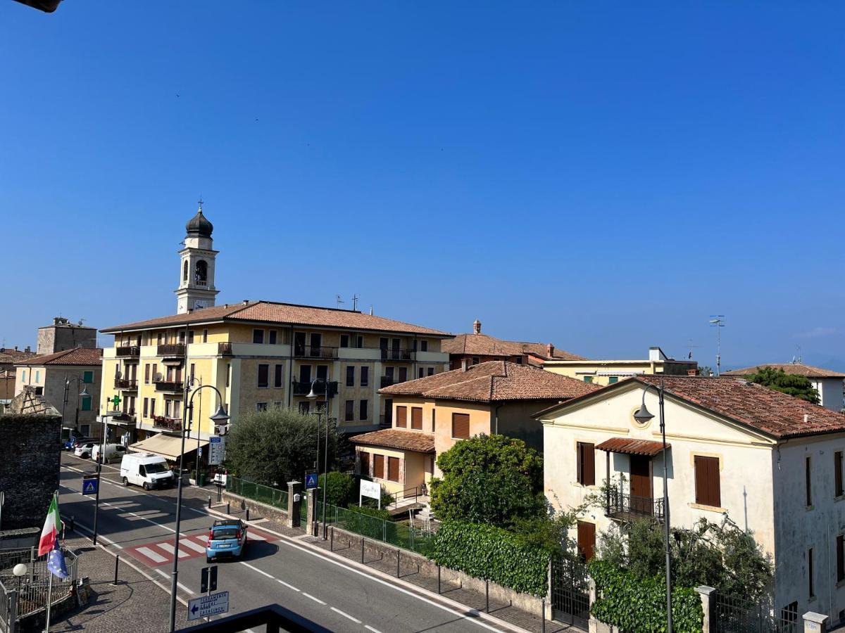 Berengario Suites Torri Del Benaco Buitenkant foto