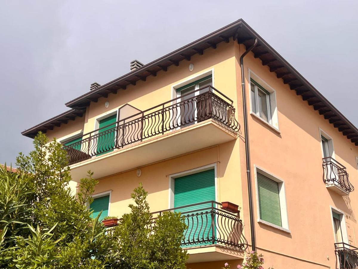 Berengario Suites Torri Del Benaco Buitenkant foto