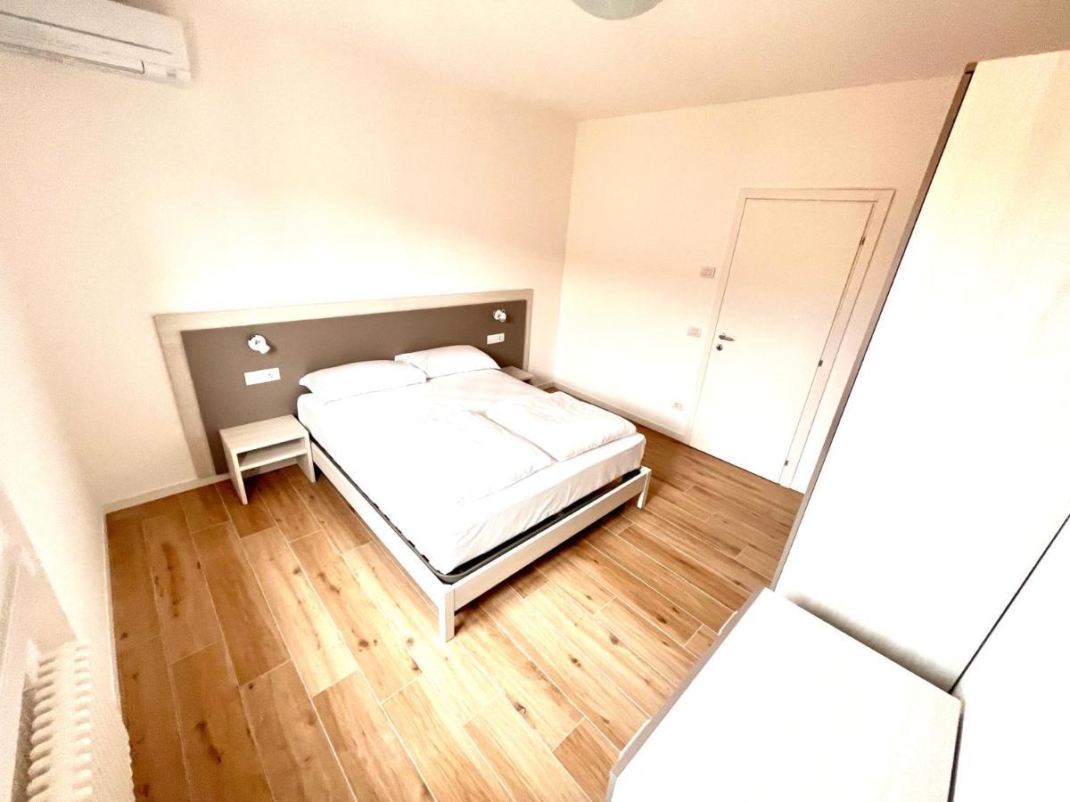 Berengario Suites Torri Del Benaco Buitenkant foto